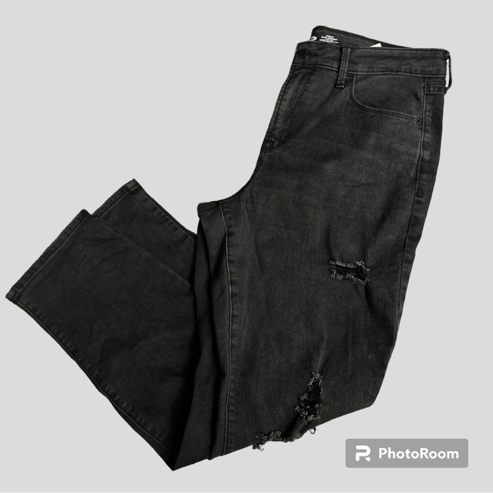 High Rise Distressed Straight Leg Jeans